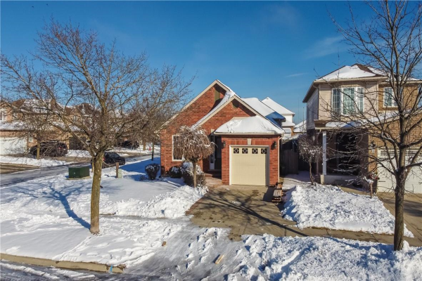 53 Hillgarden Drive, Stoney Creek