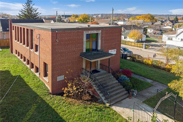 1202 DUNSMURE Road, Hamilton