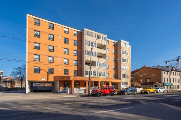 23 Main Street|Unit #301, Dundas
