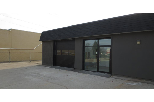 1102 HERITAGE Road, Burlington