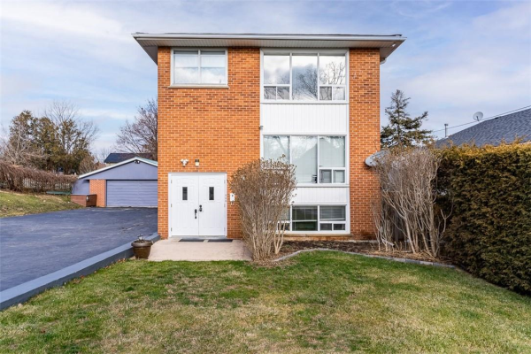 9 Park Avenue, Brantford