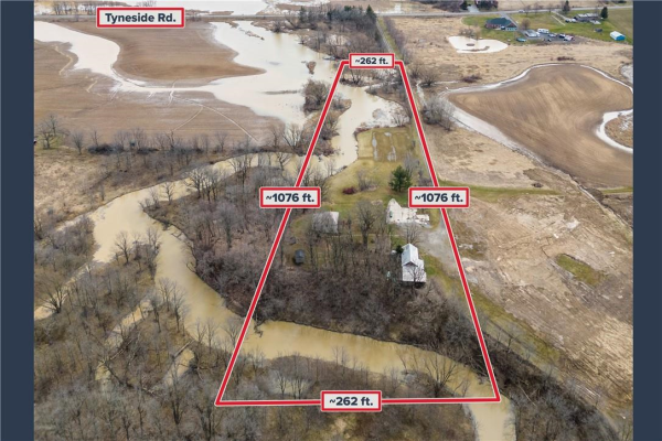 5020 Tyneside Road, Glanbrook