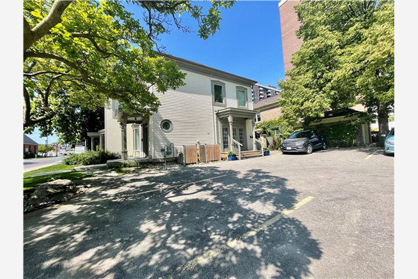 460 Pearl Street|Unit #Main, Burlington