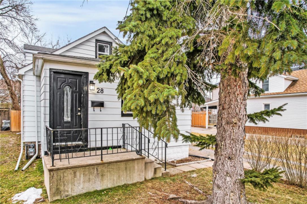 28 GREENWOOD Avenue, St. Catharines