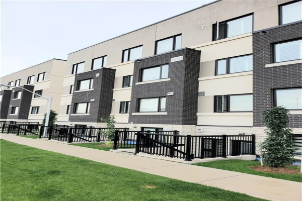 1137 COOKE Boulevard|Unit #215, Burlington