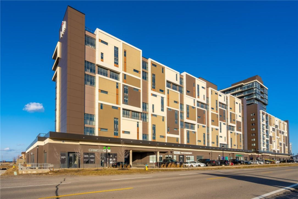 560 North Service Road|Unit #607, Grimsby