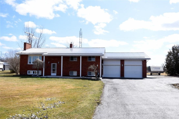 8454 SILVER Street, Caistor Centre