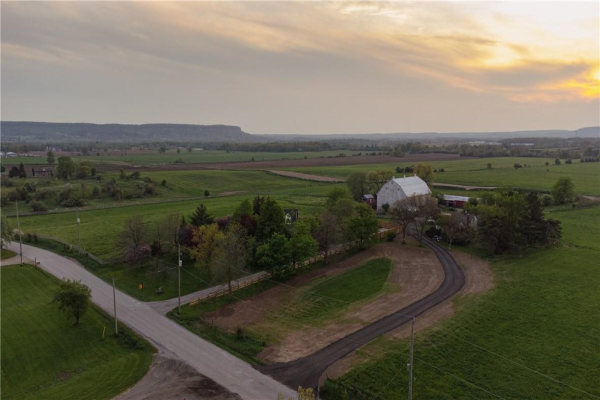 5367 Side Road 2, Milton