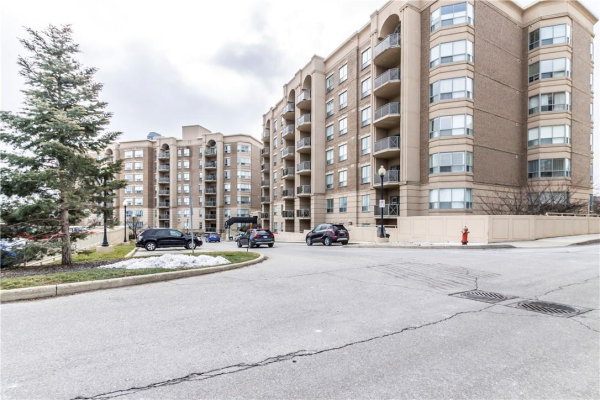 2085 AMHERST HEIGHTS Drive|Unit #114, Burlington