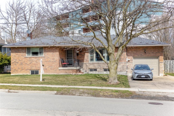 16 Victoria Street, Waterdown