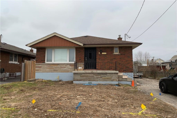 8 Shynal Avenue|Unit #Lower, Hamilton