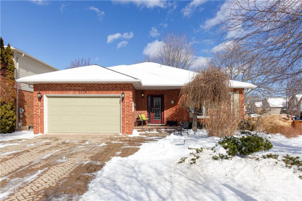 2129 CLEAVER Avenue, Burlington