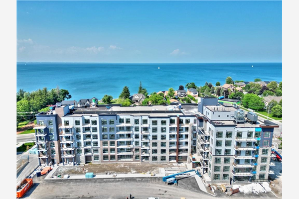 600 North Service Road|Unit #606, Stoney Creek