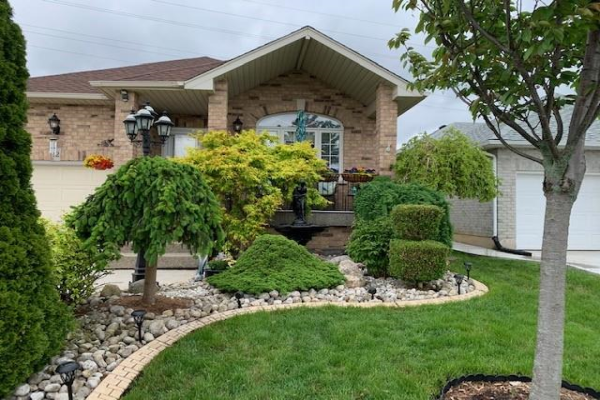 12 WAGNER Drive, Hamilton