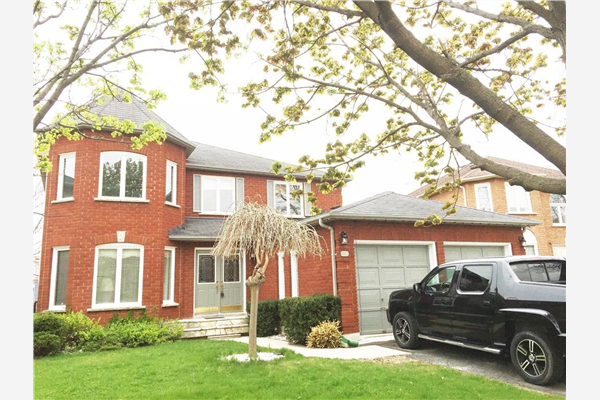 144 HUNTINGWOOD Avenue|Unit #1-MAIN, Dundas