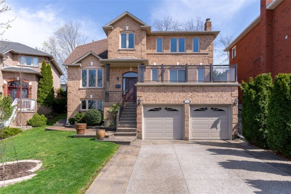 22 Taywood Court, Dundas