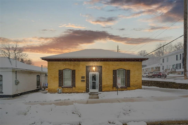 16 MAIN Street, Brantford