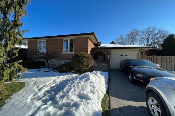 32 Veevers Drive, Hamilton