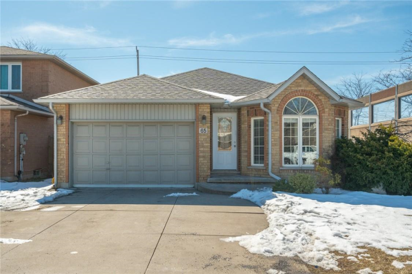 65 RIVIERA Ridge, Stoney Creek