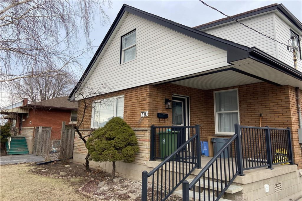 770 Tate Avenue, Hamilton