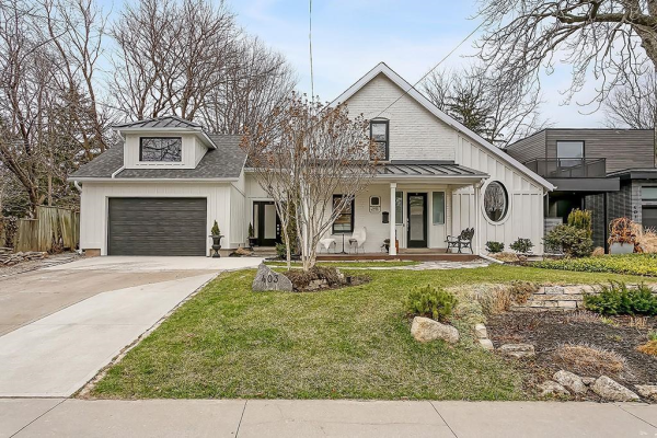 403 SMITH Avenue, Burlington