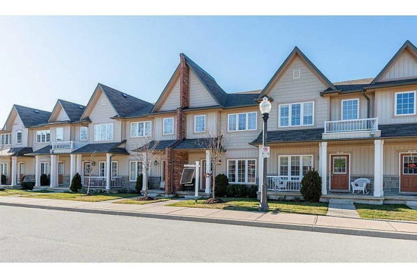 75 LIDDYCOAT Lane, Ancaster