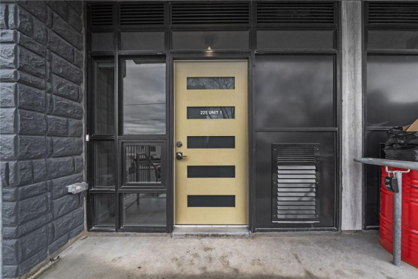 225 Market Street|Unit #1, Hamilton
