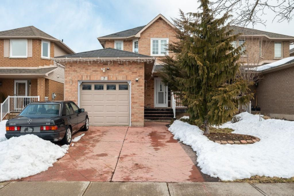 7 Dalegrove Crescent, Stoney Creek