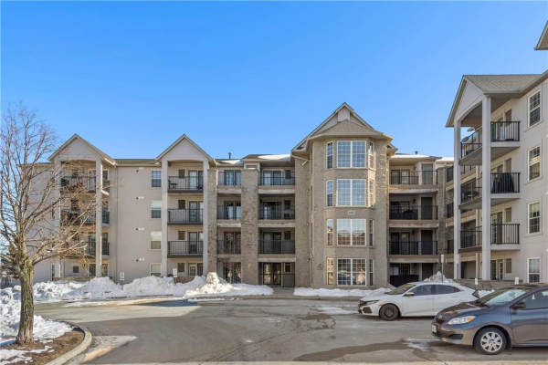 1411 Walkers Line|Unit #114, Burlington