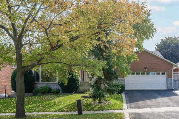 49 CARNFORTH Drive, Brampton