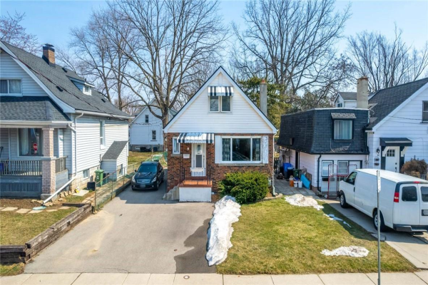 65 BROADWAY Avenue, Hamilton