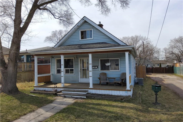 717 KNOX Avenue, Hamilton
