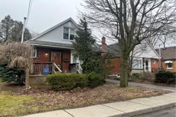 33 MAPES Avenue, Hamilton