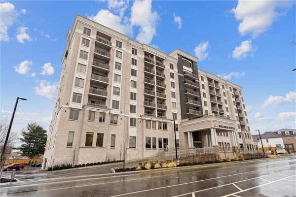 5698 Main Street|Unit #304, Niagara Falls