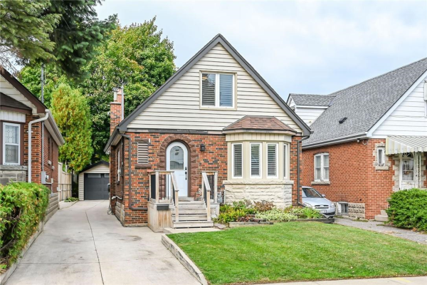 190 Houghton Avenue S, Hamilton