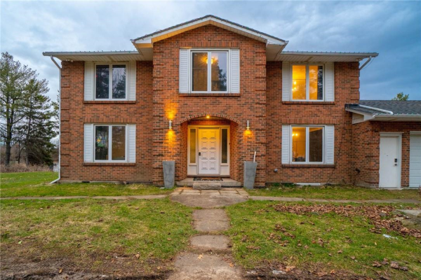 2035 FLETCHER Road, Binbrook