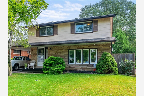 47 CARDINAL Drive, Hamilton
