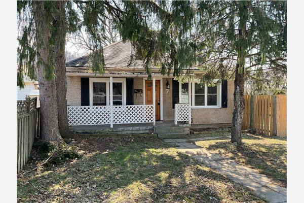 7 WILLOWCREST Avenue, Hamilton