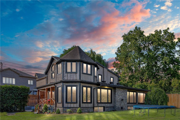 1425 PLAINS Road W, Burlington