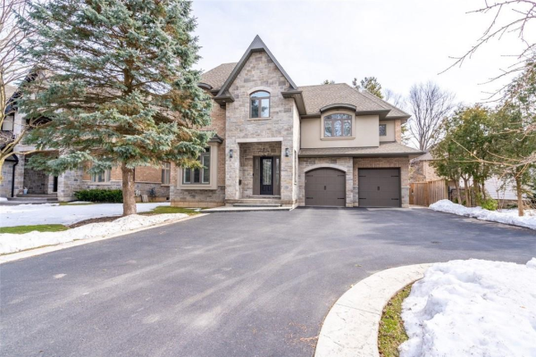 169 Orchard Drive, Ancaster