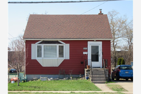 850 BEACH Boulevard, Hamilton