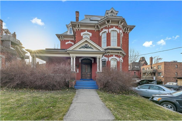 264 MacNab Street S, Hamilton