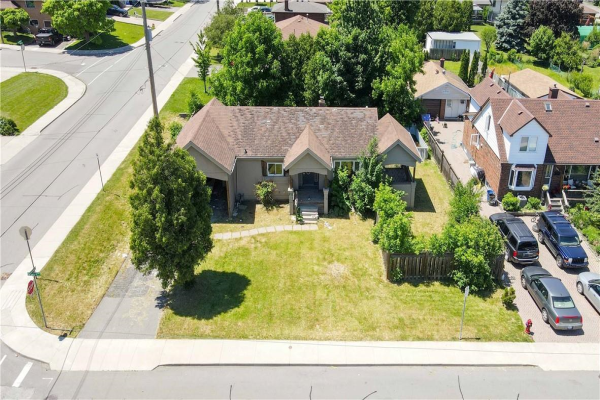 368 CALEDON Avenue, Hamilton