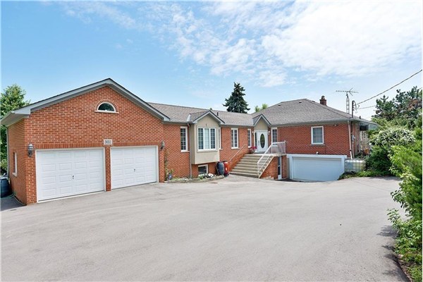 3031 Cedar Springs Road N, Burlington