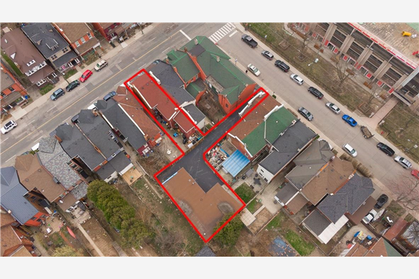 201 John Street N, Hamilton