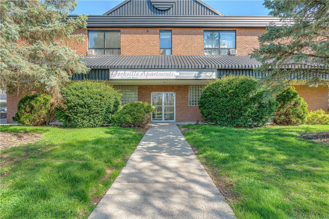 211 York Road