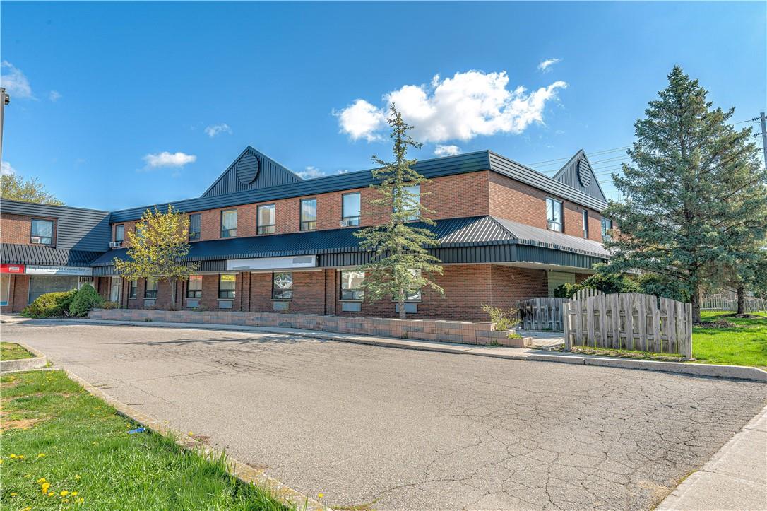 211 York Road