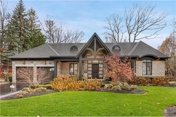 3095 Woodland Park Drive, Burlington