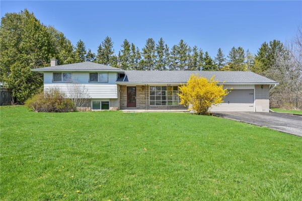 3036 Guyatt Road N, Binbrook