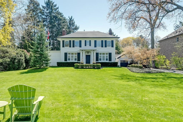 644 King Road, Burlington